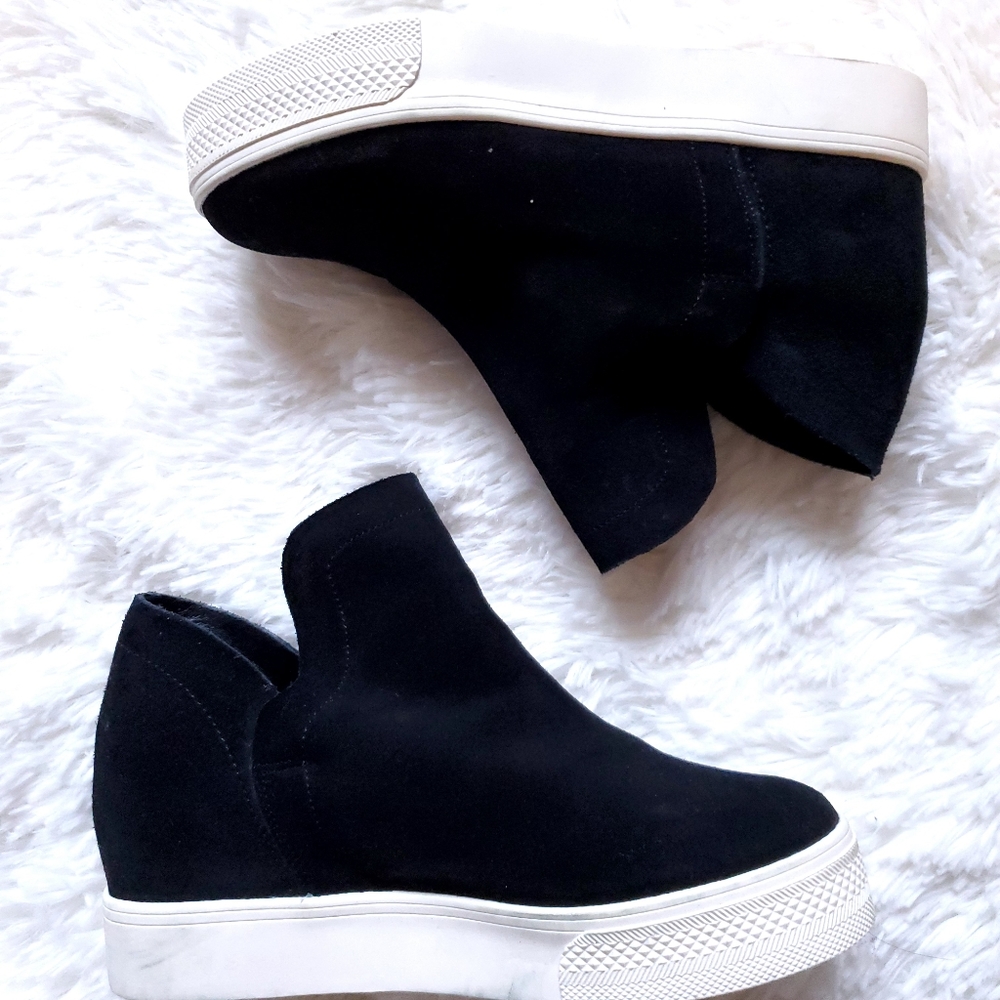 New Steve madden wedge sneakers